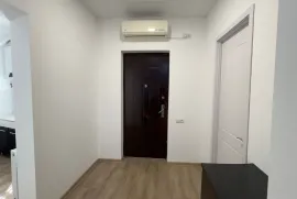 Аренда, 3 Kомнатная, Старое здание, Тбилиси, Чугурети