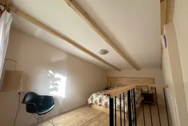 ქირავდება ბინა, 2 ოთახიანი, ძველი აშენებული, თბილისი, ჩუღურეთი