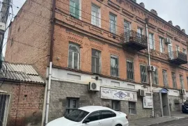 Продается квартира, 1 Kомнатная, Старое здание, Тбилиси, Авлабари
