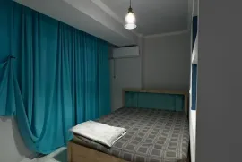 ქირავდება ბინა, 2 ოთახიანი, ძველი აშენებული, ქუთაისი, აღმაშენებლის დასახლება