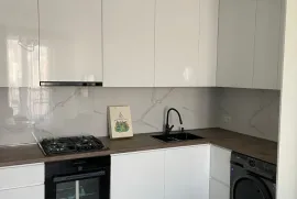 ქირავდება ბინა, 3 ოთახიანი, ახალი აშენებული, თბილისი, საბურთალო