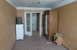 იყიდება ბინა, 3 ოთახიანი, ძველი აშენებული, ბოლნისი, ბოლნისი