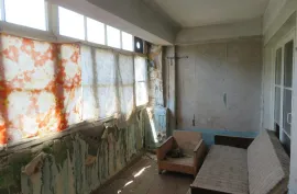 იყიდება ბინა, 3 ოთახიანი, ძველი აშენებული, ბოლნისი, ბოლნისი