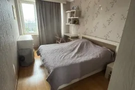 Продается квартира, 4 Kомнатная, Старое здание, Тбилиси, Мухиани