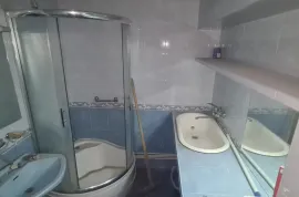 Apartment for sale, 4 Room, Old building, Tbilisi, saburtalo