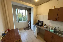 Аренда, 1 Kомнатная, Старое здание, Тбилиси, Исани