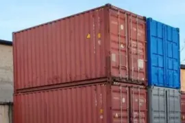 იყიდება 6 მეტრიანი რკინის კონტეინერი / კონტეინერები