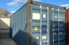 იყიდება 6 მეტრიანი რკინის კონტეინერი / კონტეინერები