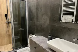 Аренда, 1 Kомнатная, Старое здание, Тбилиси, Сололаки