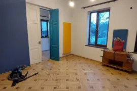 House For Sale, 8 Room, Tbilisi, Sololaki