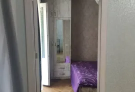 Daily Apartment Rent, 2 Room, Old building, Tbilisi