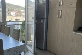 იყიდება ბინა, 3 ოთახიანი, ძველი აშენებული, თბილისი, ვაჟა ფშაველას კვარტლები