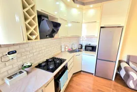Продается квартира, 3 Kомнатная, Новостройка, Кутаиси, Поселок Агмашенебели
