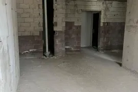 Продается квартира, 2 Kомнатная, Новостройка, Батуми