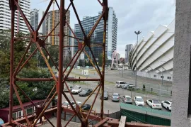 Продается квартира, 2 Kомнатная, Новостройка, Батуми