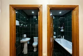 Продается квартира, 5 Kомнатная, Новостройка, Батуми