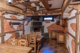 ქირავდება სახლი, 10 ოთახიანი, თბილისი, ივერთუბანი