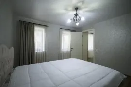 Аренда Дома, 6 Kомнатная, Кутаиси, Гора Сакусля