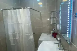 ქირავდება ბინა, 3 ოთახიანი, ახალი აშენებული, გორი