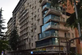 Аренда, 2 Kомнатная, Новостройка, Батуми, Руставельский район