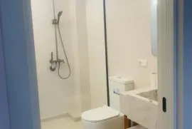 ქირავდება სახლი, 7 ოთახიანი, თბილისი, დიღომი 1-9