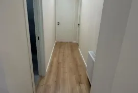 ქირავდება სახლი, 7 ოთახიანი, თბილისი, დიღომი 1-9