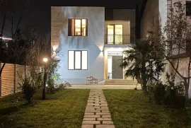 ქირავდება სახლი, 7 ოთახიანი, თბილისი, დიღომი 1-9