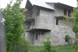 Продается Дом, 10 Kомнатная, Каспи, Gamdlistskaro