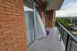 Продается квартира, 3 Kомнатная, Новостройка, Тбилиси, Ортачала