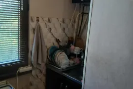 Аренда, 1.5 Kомнатная, Старое здание, Тбилиси, Темка