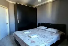 ქირავდება ბინა დღიურად, 2 ოთახიანი, ახალი აშენებული, თბილისი, დიდუბე