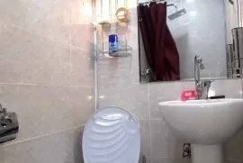 Аренда, 2 Kомнатная, Старое здание, Тбилиси, Чугурети