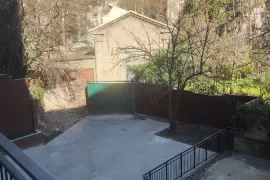 იყიდება ბინა, 2 ოთახიანი, ახალი აშენებული, თბილისი, საბურთალო