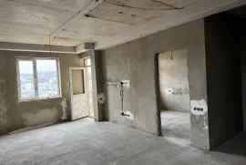 იყიდება ბინა, 4 ოთახიანი, ახალი აშენებული, ქუთაისი, აღმაშენებლის დასახლება