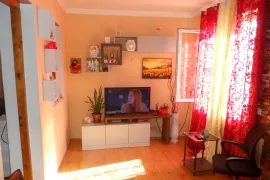 Продается Дом, 3 Kомнатная, Тбилиси, Надзаладеви