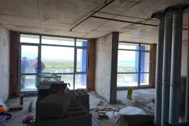 Продается квартира, 3 Kомнатная, Новостройка, Батуми