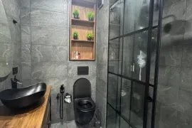 იყიდება ბინა, 2 ოთახიანი, ძველი აშენებული, თბილისი, საბურთალო