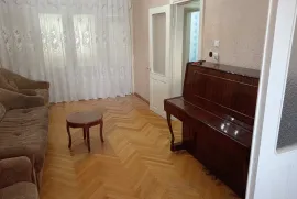 For Rent, 3 Room, Old building, Kutaisi, Nikea Settlement