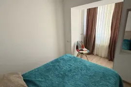 Аренда, 2 Kомнатная, Старое здание, Тбилиси, saburtalo