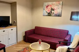 For Rent, 2 Room, Old building, Tbilisi, Vera