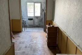 Apartment for sale, 1 Room, Old building, Tbilisi, Nutsubidze plateau
