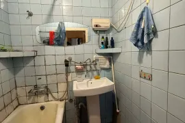 Apartment for sale, 5 Room, Old building, Tbilisi, Nutsubidze plateau