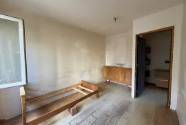 Apartment for sale, 5 Room, Old building, Tbilisi, Nutsubidze plateau