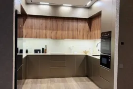 Продается квартира, 3 Kомнатная, Новостройка, Батуми