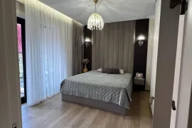 Продается квартира, 3 Kомнатная, Новостройка, Батуми