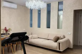 Продается квартира, 3 Kомнатная, Новостройка, Батуми