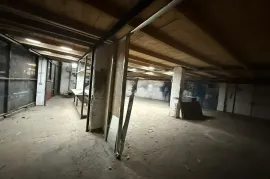 For Rent, Universal commercial space, Old Batumi district