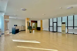 For Rent, Office, vake