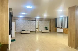 For Rent, Office, vake