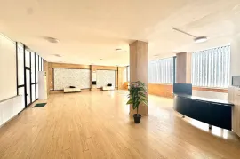 For Rent, Office, vake